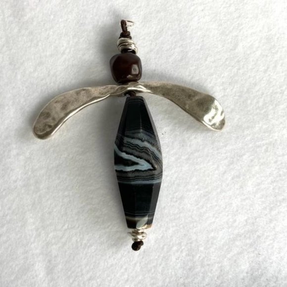 Black Banded Agate Dragonfly Pendant Silver plated - Picture 6 of 14